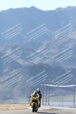 media/Jan-15-2026-Racers Edge (Thu) [[dfebeb70ab]]/2-A Group/Session 2 (Turns 9 and 8)/